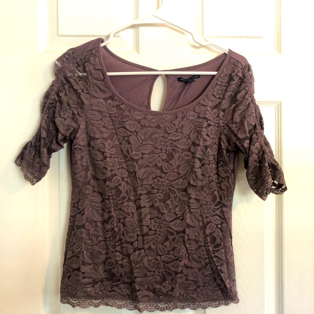 *Moving Sale* Purple Blush Lace Top